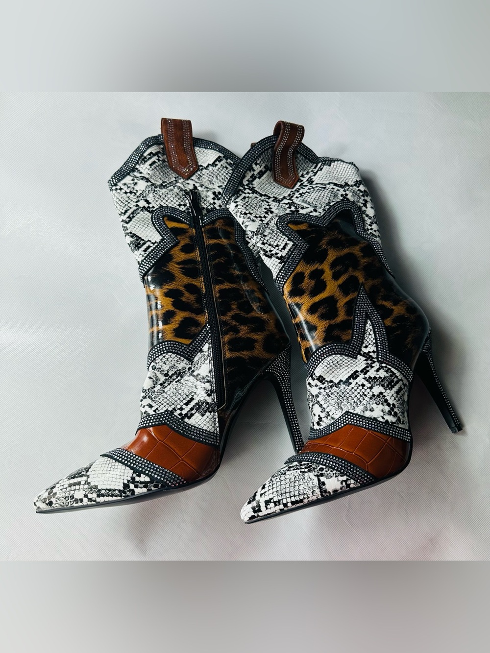 Leopard & Snake-Print Pointed Western Ankle Boots - Women's Brown/White - Picture 3 of 16